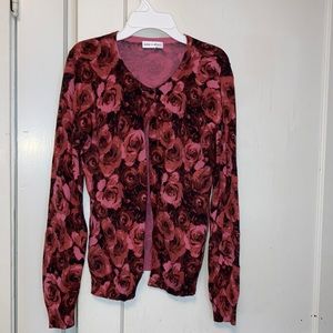 SMALL FASHION BUG VALENTINES SWEATER WITH ROSES